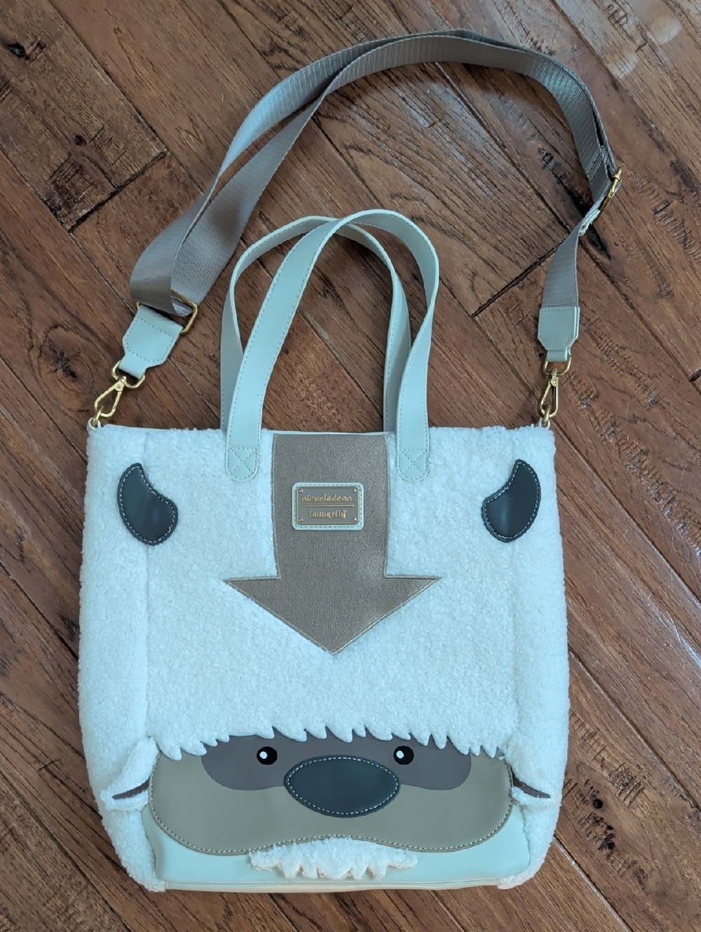 Loungefly Avatar The Last Airbender Novelty Crossbody Tote Bag NWOT